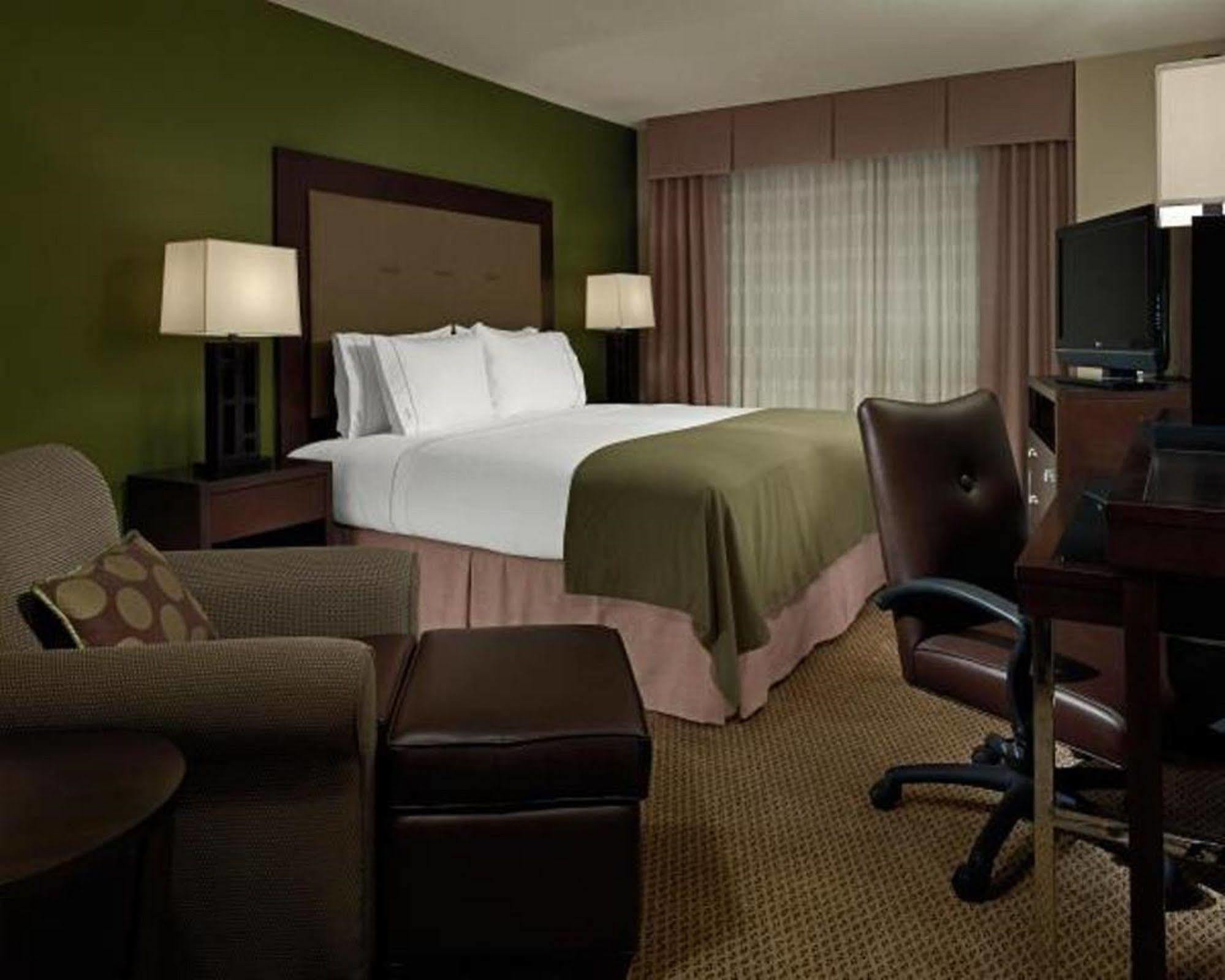 Holiday Inn Express & Suites Sweetwater By Ihg Exterior foto
